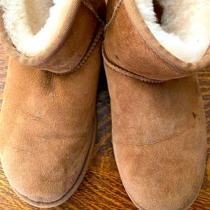 Ugg Classic Mini boot